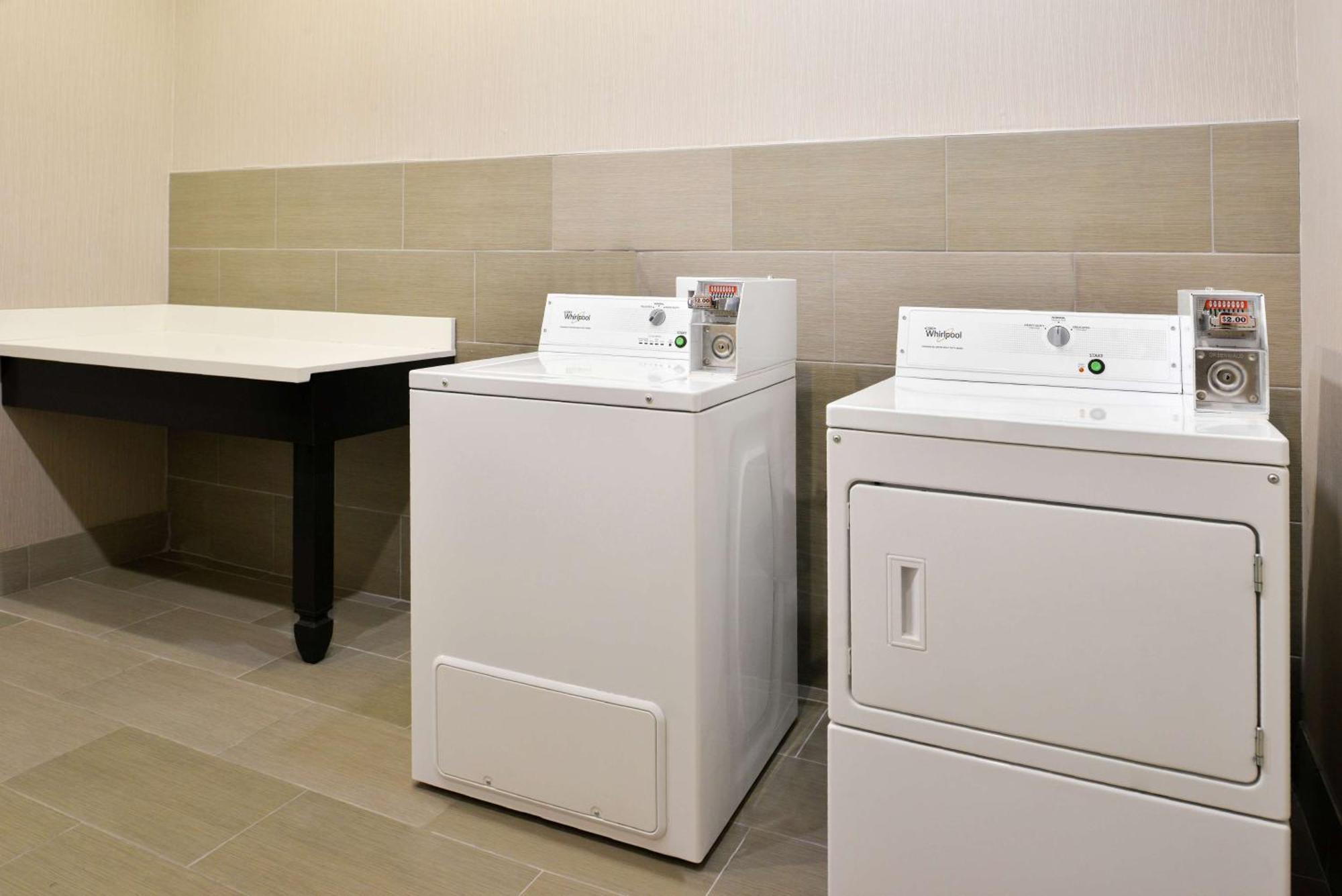 Hampton Inn And Suites Hutto Eksteriør billede
