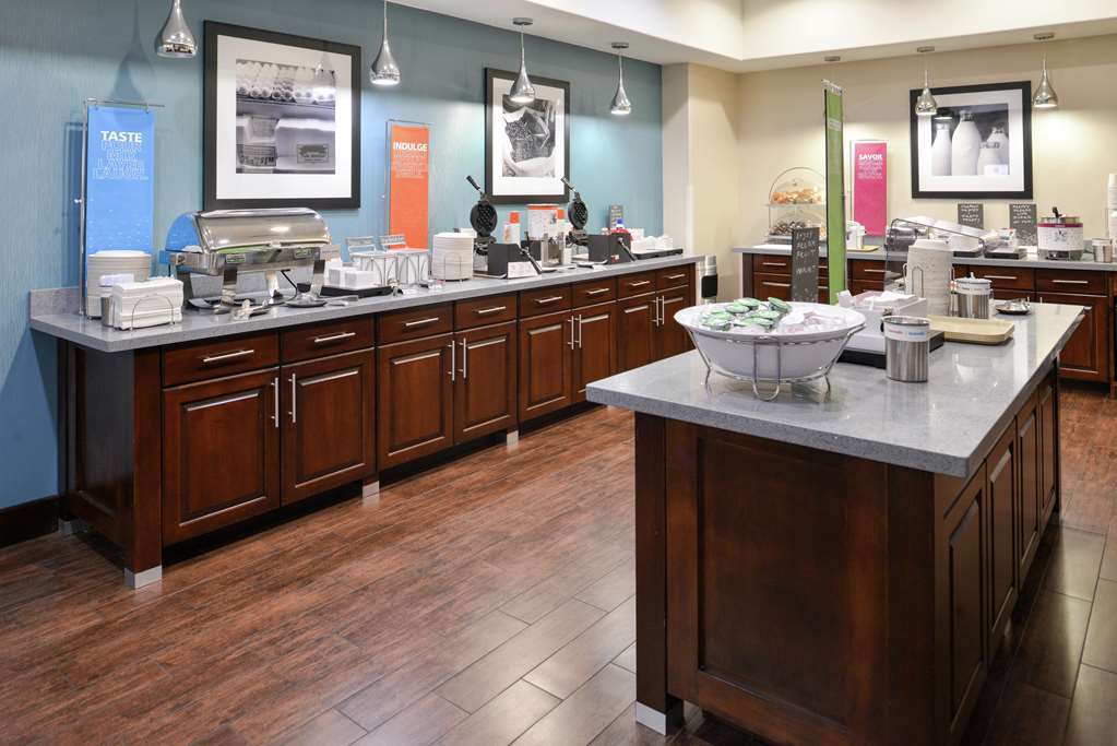 Hampton Inn And Suites Hutto Restaurant billede